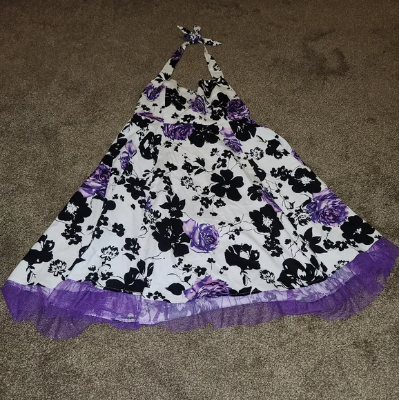 Women's 2XL Halter Style Floral Print Mini Dress - Picture 4 of 16